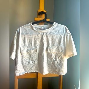 Mango 100% Cotton White Tshirt Crop Top with pockets in front, Size M,Never Worn